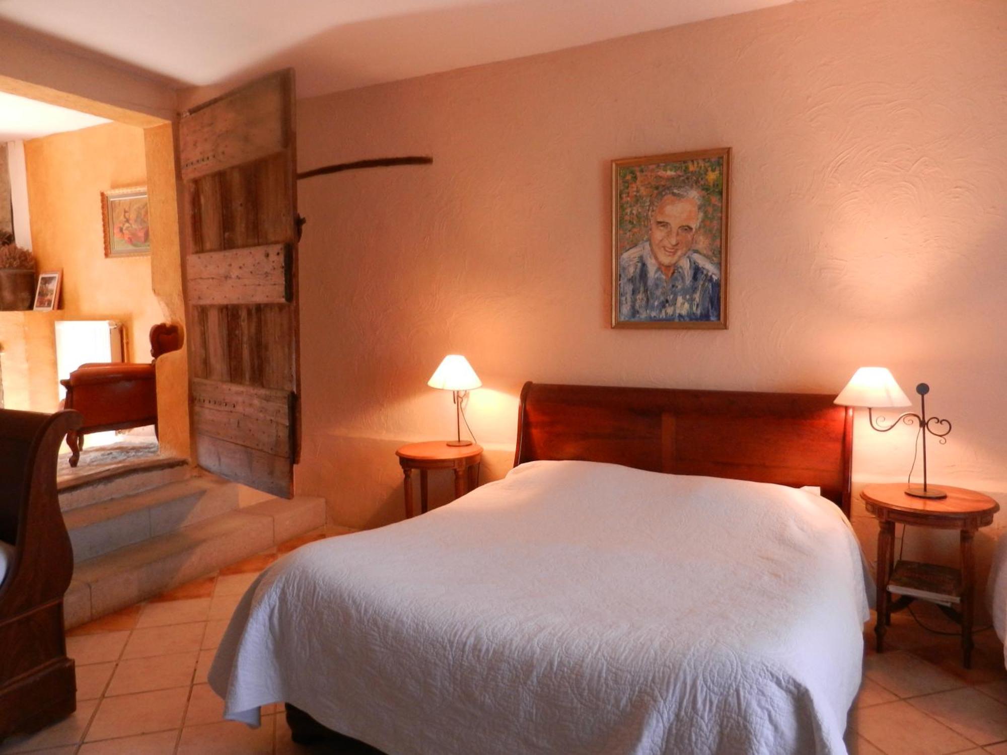 Le Relais D'elle Bed & Breakfast Niozelles